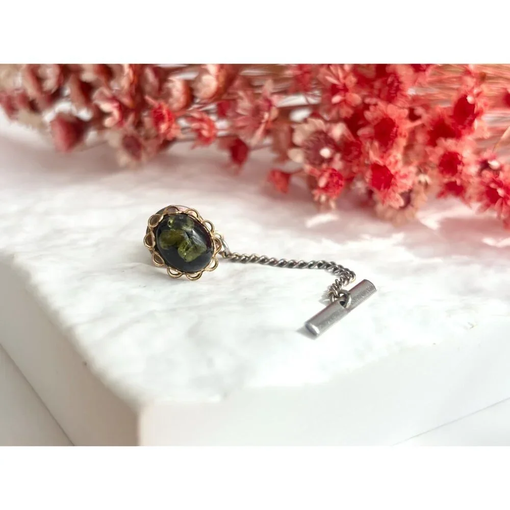 Faux Green Stone Scalloped Edging Silver Toned Vintage Men's Tie Tack